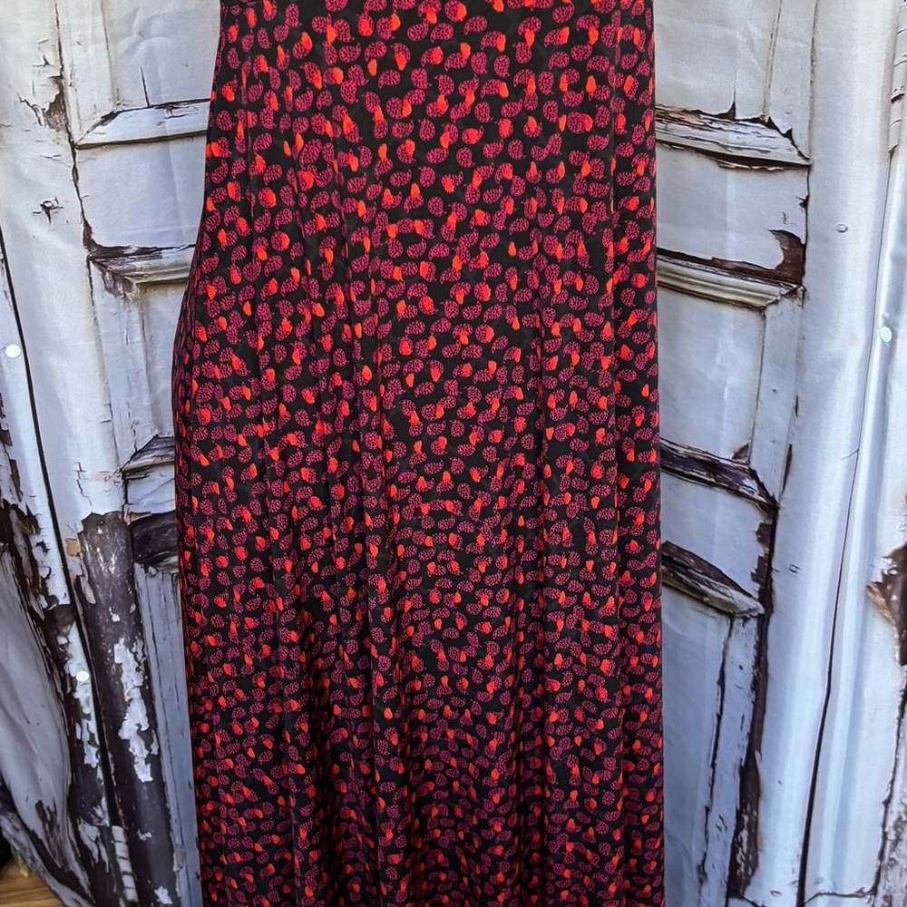 LuLaRoe black and red maxi A-Line Skirt Resort Wear